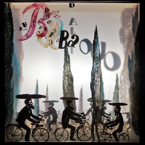 Babaouo il·luminat amb llum freda de fluorescents © Salvador Dalí, Fundació Gala-Salvador Dalí, Figueres, 2025